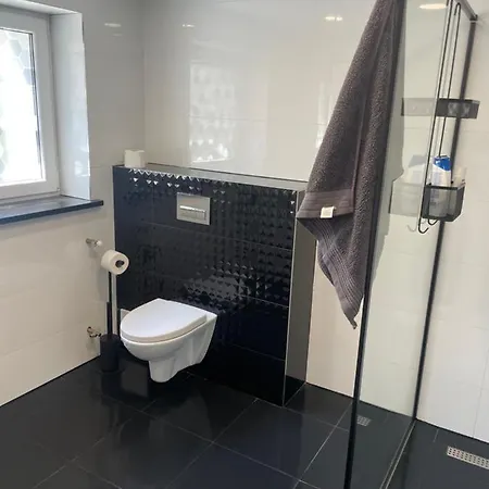 Dzierzecin Postomino