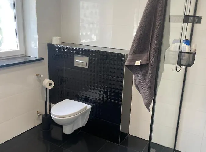 Dzierzecin Postomino